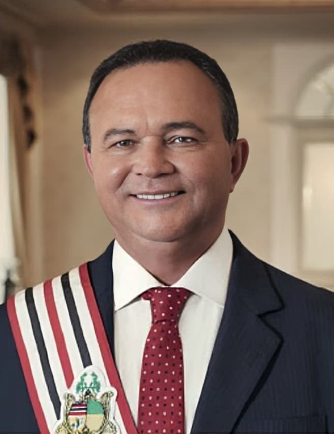 Foto de Orleans Brandao